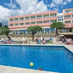 Alexandros Hotel