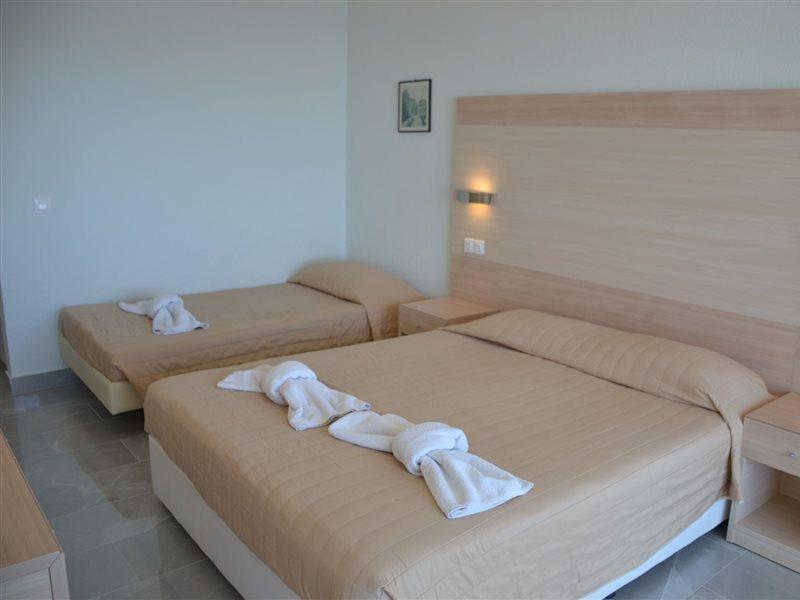 Hotel Alexandros Perama (Corfu)