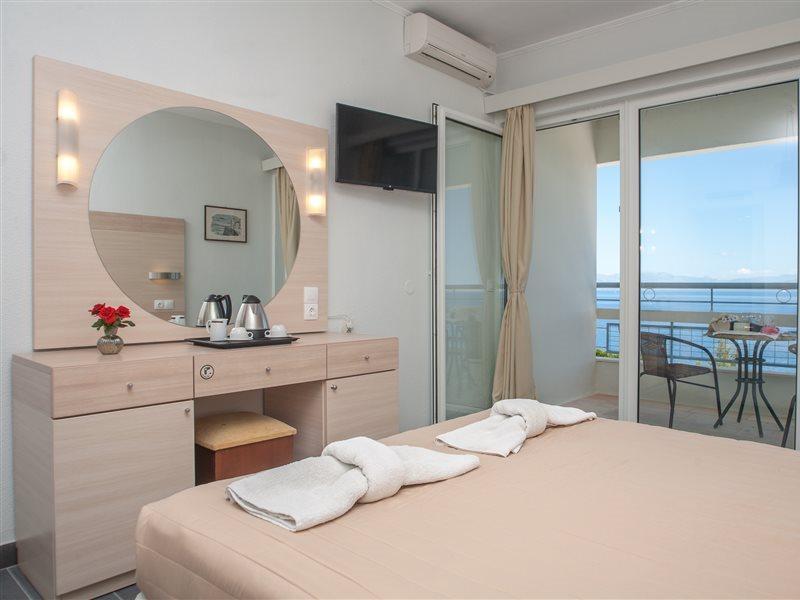 Alexandros 4* Perama (Corfu)