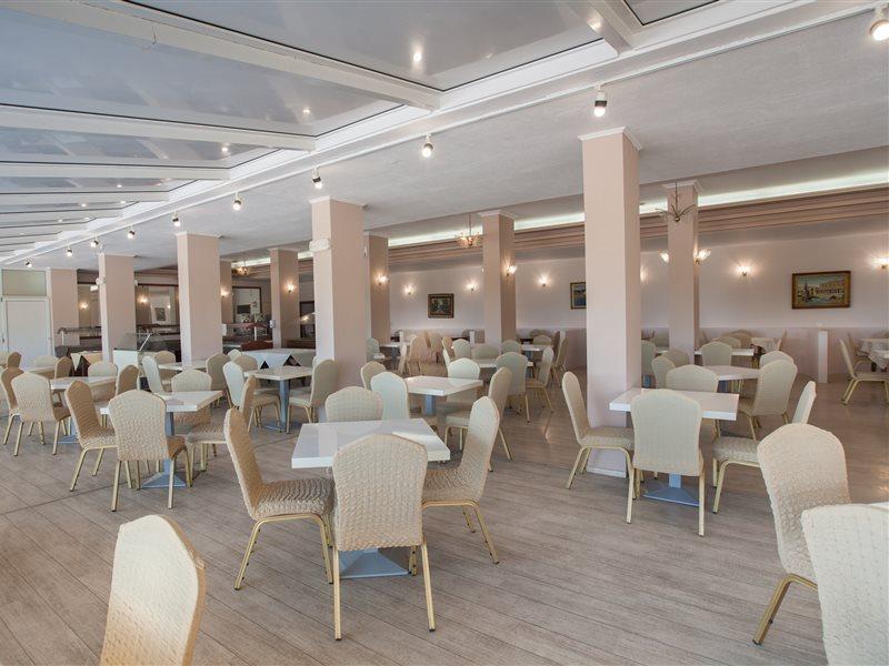 Hotel Alexandros 4*
